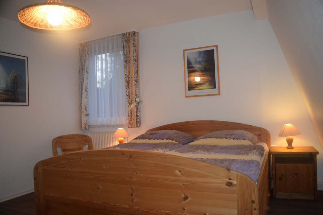 Schlafzimmer 2